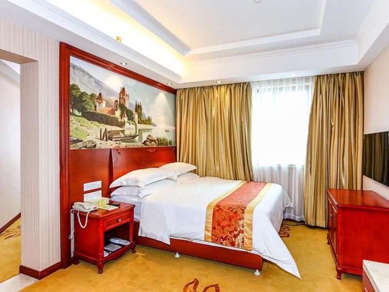 Vienna International Hotel Shanghai Fengxian Nanqiao Exterior photo