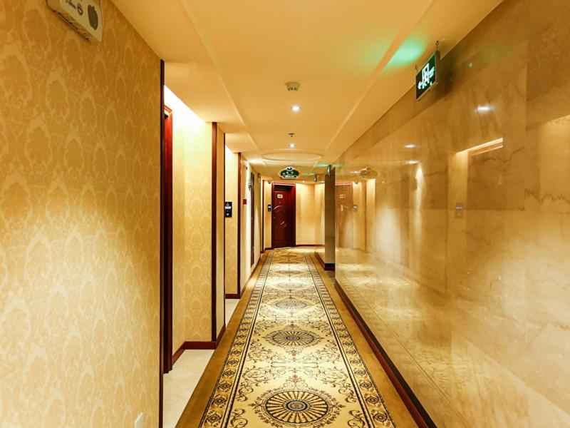 Vienna International Hotel Shanghai Fengxian Nanqiao Exterior photo